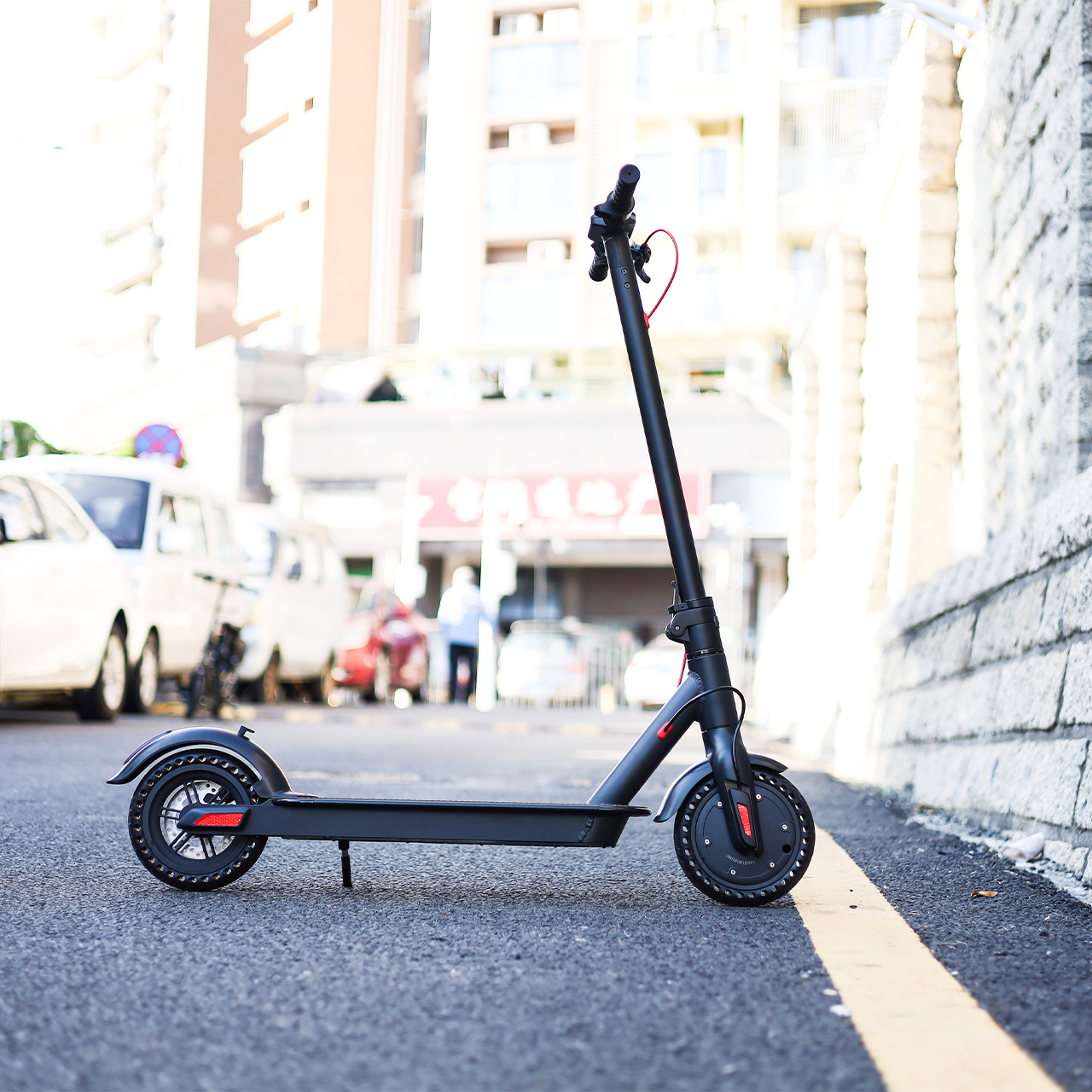 How to Choose Electric Scooter Tires?